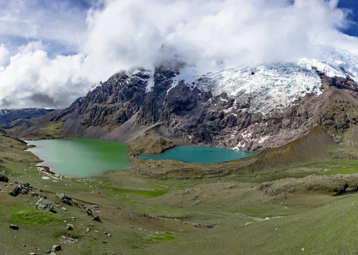 7-Lakes-trek-Ausangate-Peru-1day-hike-AE