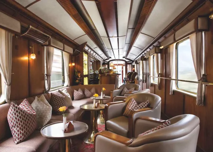 Belmond-Hiram-Bingham-Bar-2