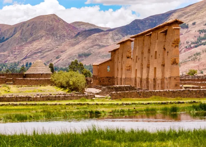 cusco-tours-raqchi-ruta-del-sol-cuzco-peru-waman-adventures