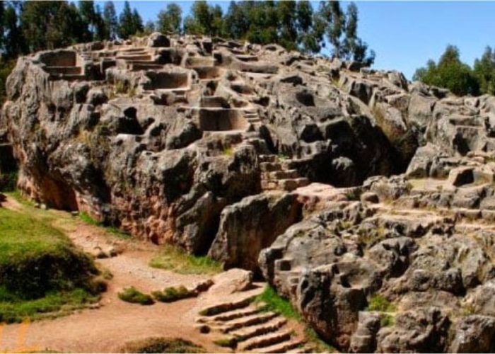 qenqo-city-tour-cusco (1)